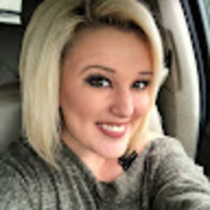 Meet your Posher, Leighann